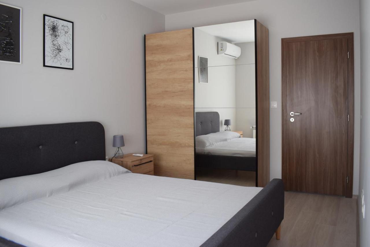 Pirotska 47 Apartment Sofia Ngoại thất bức ảnh